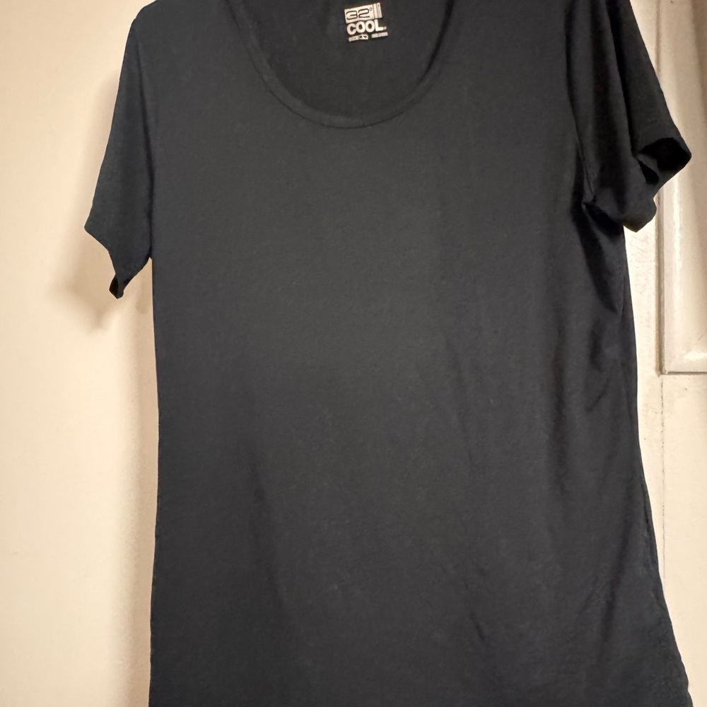 32 Degrees Women's Black Short Sleeve Tee
